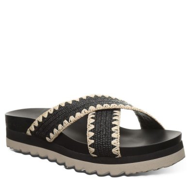 New Arrivals Bearpaw Women's Carina Black