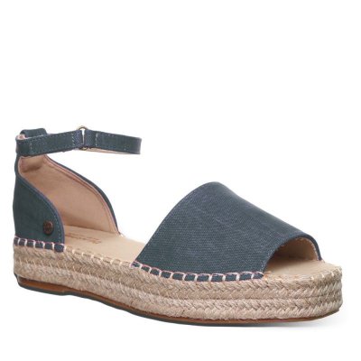 New Arrivals Bearpaw Women's Affogato Navy