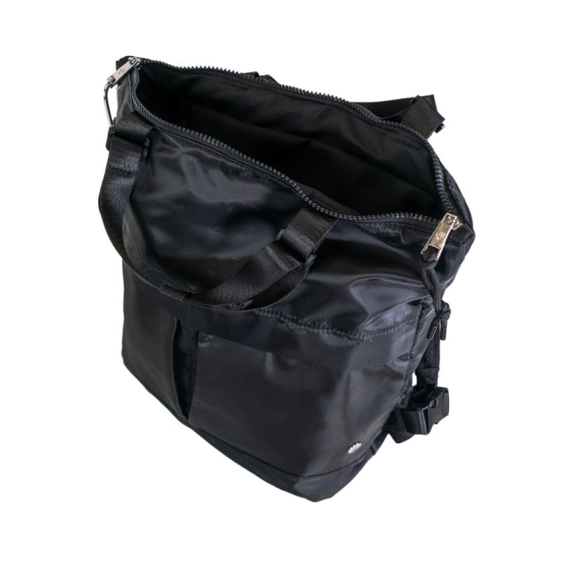 New Arrivals Bearpaw Men's Convertible Nylon Tote / Backpack Black