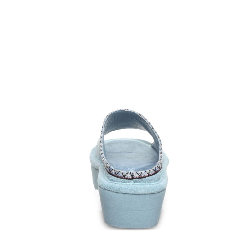 New Arrivals Bearpaw Women's Navigate Tourmaline Blue