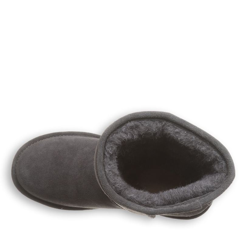 New Arrivals Bearpaw Women's Elle Short Graphite