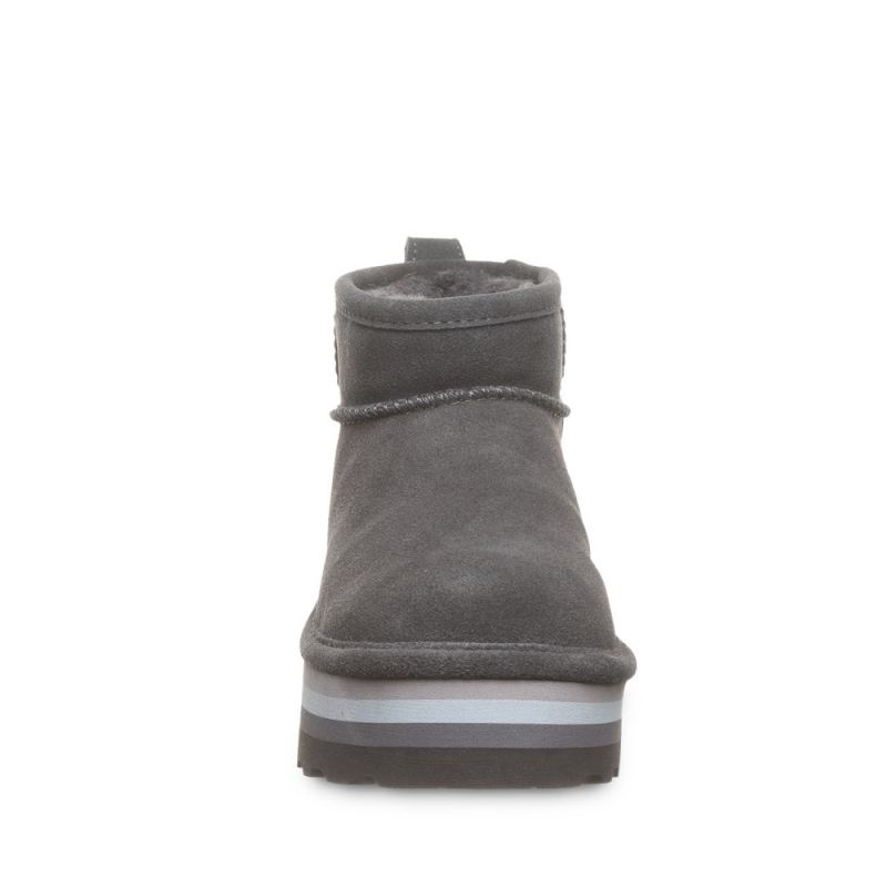 New Arrivals Bearpaw Women's Retro Shorty Graphite