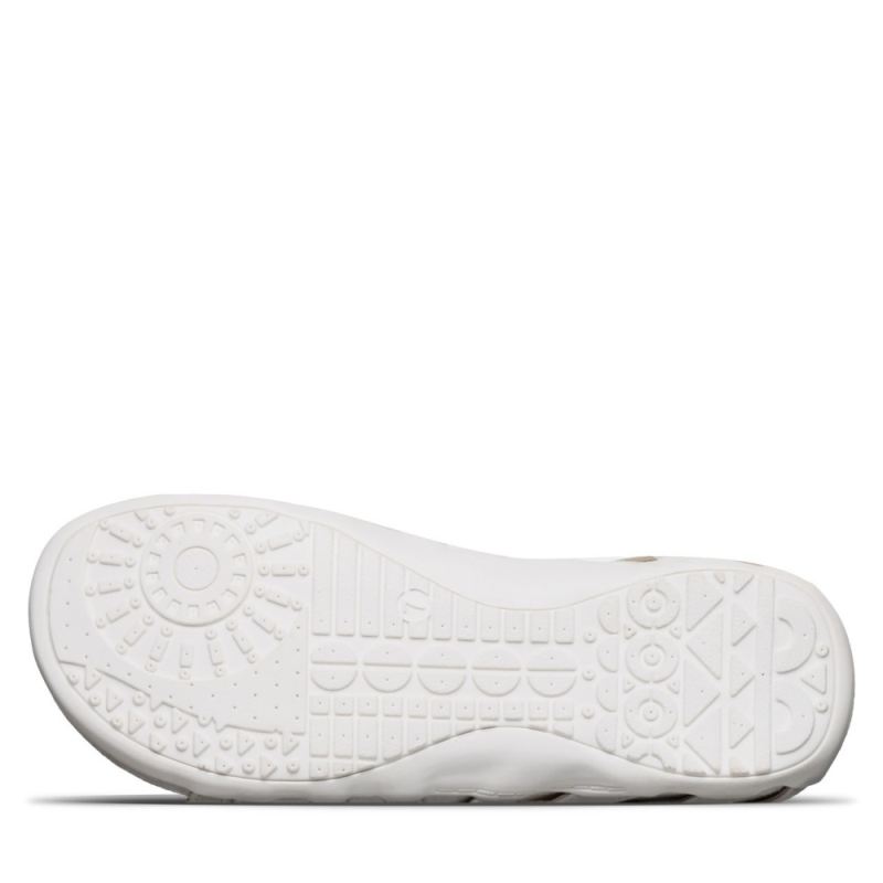 New Arrivals Bearpaw Women's Zinnia White