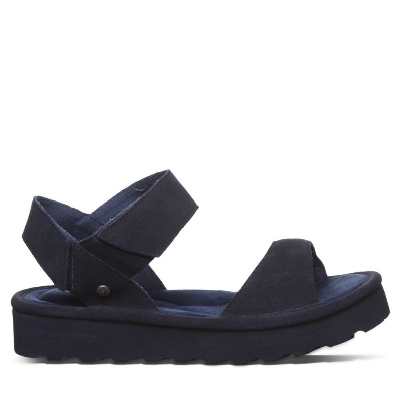 New Arrivals Bearpaw Women's Crest Cadet