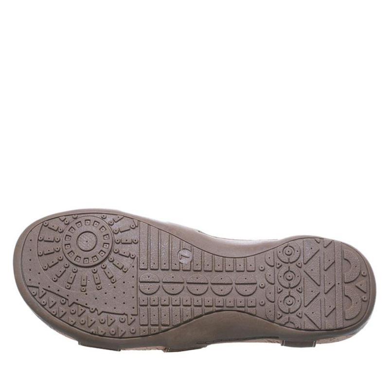 New Arrivals Bearpaw Women's Ridley II Brown