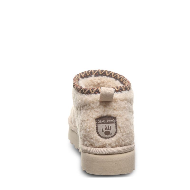 New Arrivals Bearpaw Kids' Snuggle Daphne Deco Youth Oat